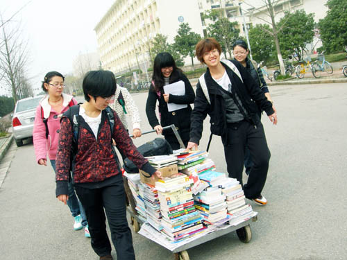 畢業(yè)后圖書最終流向哪里？
